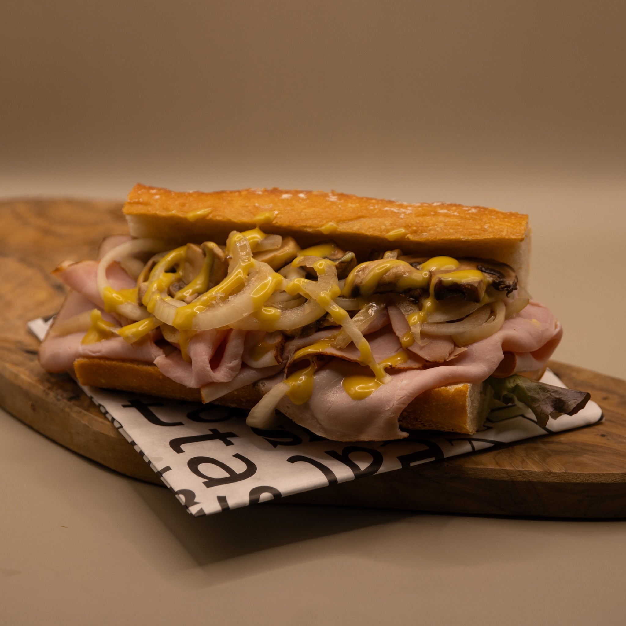 Broodje Warme Beenham